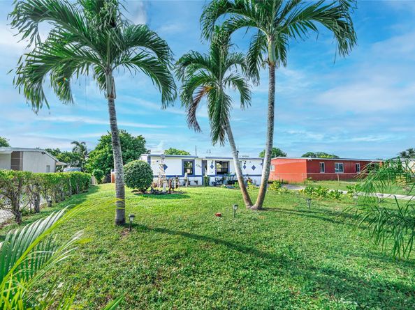 1229 NW 19th Ave, Fort Lauderdale FL 33311