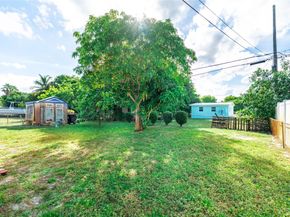 1229 NW 19th Ave, Fort Lauderdale FL 33311