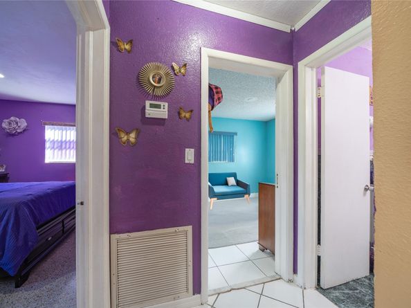 1229 NW 19th Ave, Fort Lauderdale FL 33311