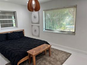 2101 NE 55th Ct, Fort Lauderdale FL 33308