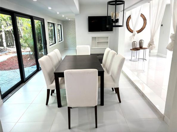 2101 NE 55th Ct, Fort Lauderdale FL 33308