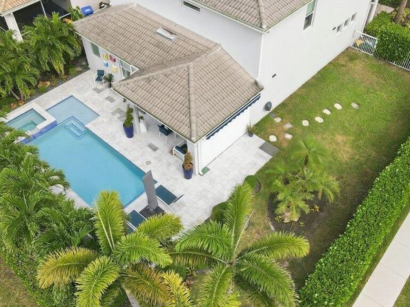 1592 Bursera Terrace, Hollywood FL 33021