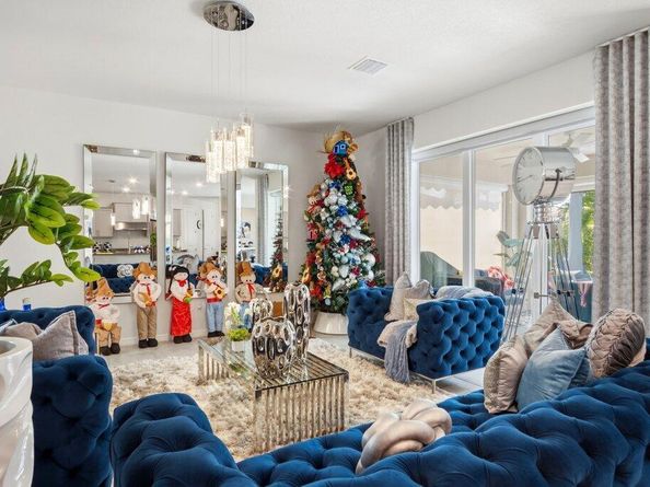 1592 Bursera Terrace, Hollywood FL 33021