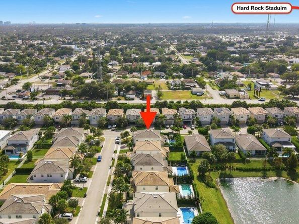 1592 Bursera Terrace, Hollywood FL 33021