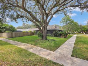 12100 Landing Way, Hollywood FL 33026