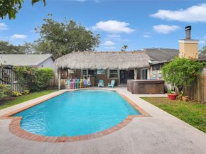 12100 Landing Way, Hollywood FL 33026