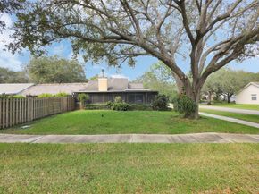 12100 Landing Way, Hollywood FL 33026