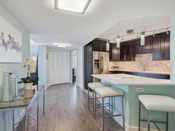 3000 Holiday Dr 506, Fort Lauderdale FL 33316