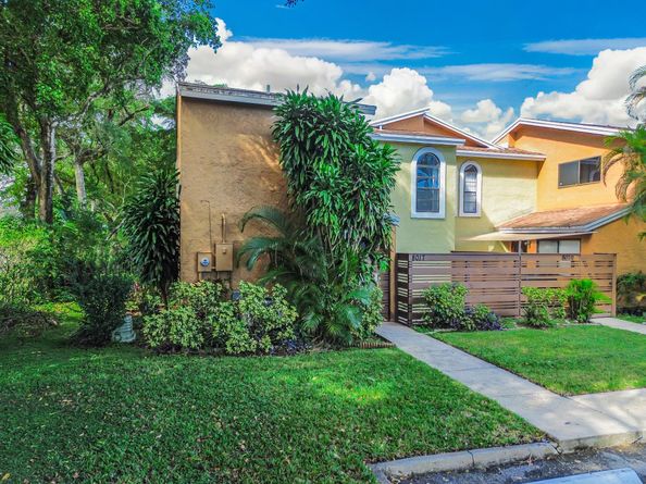 8017 NW 71st Court, Tamarac FL 33321