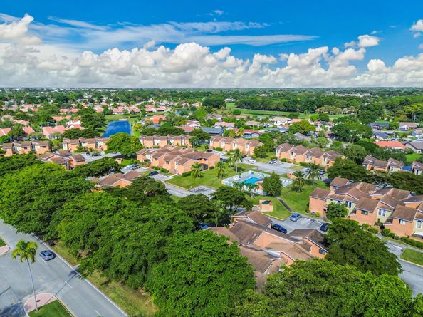 8017 NW 71st Court, Tamarac FL 33321