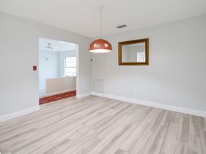 11454 NW 41st St, Coral Springs FL 33065