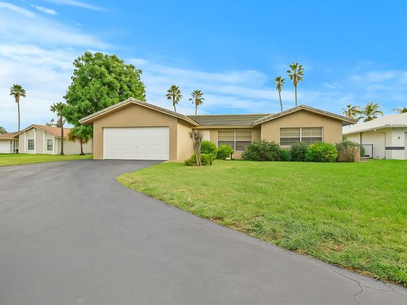 11454 NW 41st St, Coral Springs FL 33065