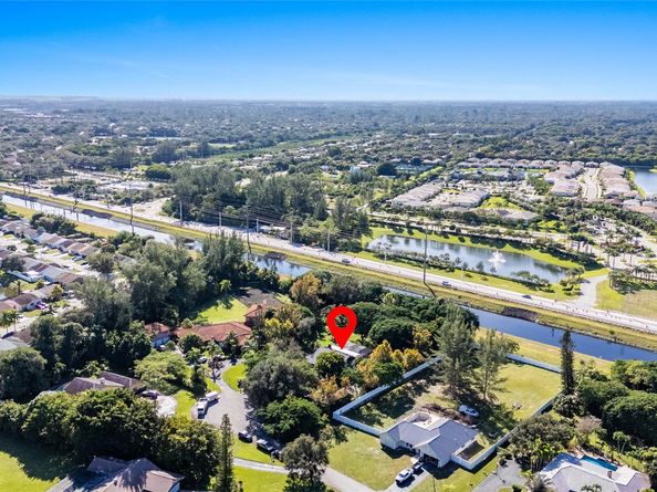 11326 Sundance Ln, Boca Raton FL 33428