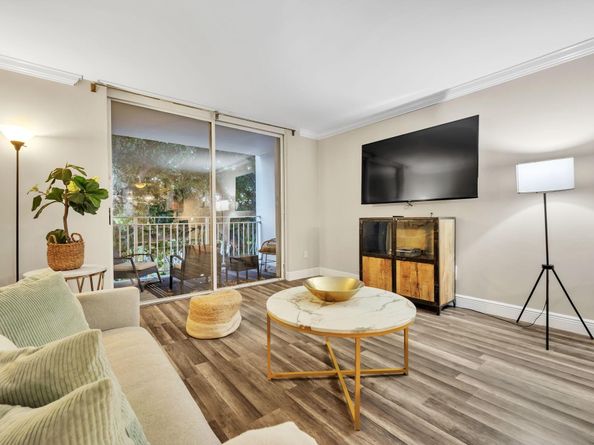 777 NE 62nd Street C512, Miami FL 33138