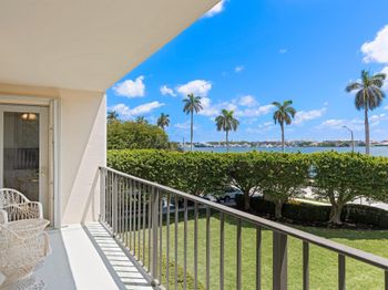 1801 S Flagler Drive