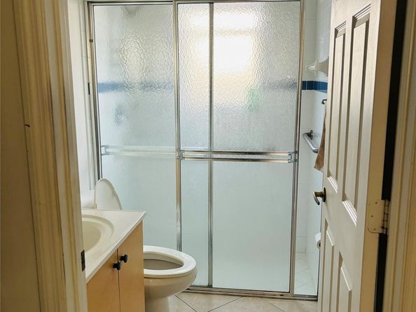 14224 NW 18th Ct, Pembroke Pines FL 33028