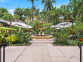 301 Australian Avenue 305, Palm Beach FL 33480