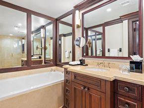 301 Australian Avenue 305, Palm Beach FL 33480