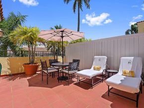 301 Australian Avenue 305, Palm Beach FL 33480