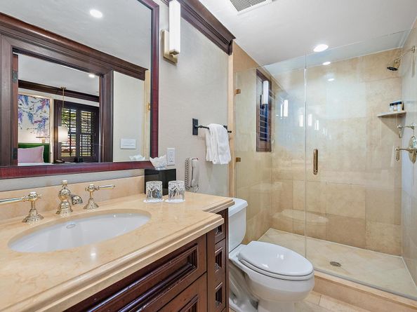 301 Australian Avenue 305, Palm Beach FL 33480