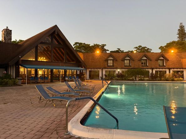 3760 Inverrary Dr 2H, Lauderhill FL 33319