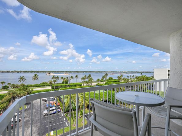 3300 S Ocean Boulevard 508s, Palm Beach FL 33480