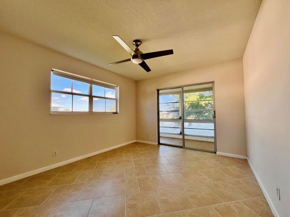 152 Chatham G, West Palm Beach FL 33417