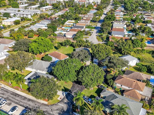 501 SW 1st Street, Boca Raton FL 33432