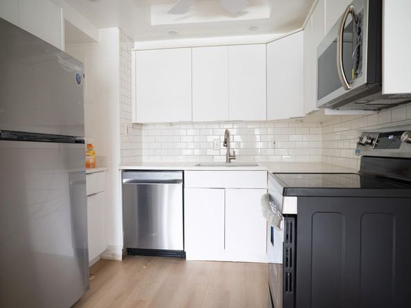 701 Pine Drive 107, Pompano Beach FL 33060