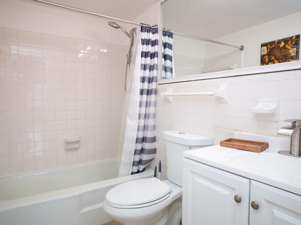 701 Pine Drive 107, Pompano Beach FL 33060