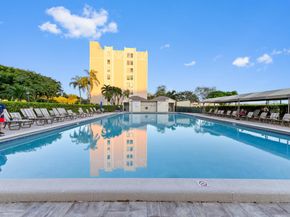 7286 Huntington Lane 402, Delray Beach FL 33446