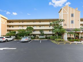 7286 Huntington Lane 402, Delray Beach FL 33446