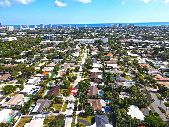 2176 NE 61st Ct, Fort Lauderdale FL 33308