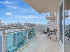 437 Golden Isles Dr 15G, Hallandale Beach FL 33009