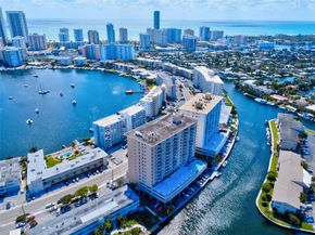 437 Golden Isles Dr 15G, Hallandale Beach FL 33009