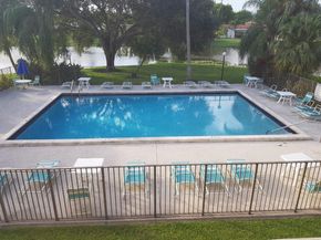 11453 NW 39th Ct 211, Coral Springs FL 33065