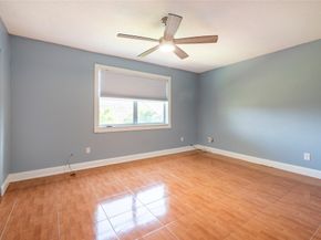 10717 La Placida Dr 13, Coral Springs FL 33065