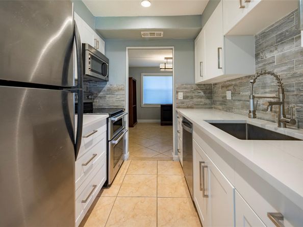 10717 La Placida Dr 13, Coral Springs FL 33065