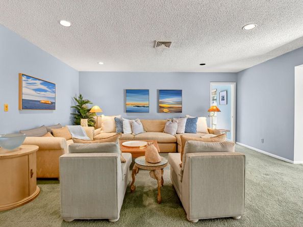 440 Pine Villa Drive, Atlantis FL 33462