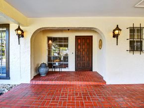 440 Pine Villa Drive, Atlantis FL 33462