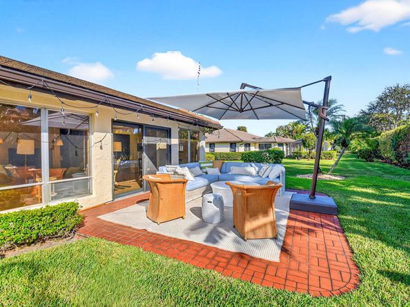 440 Pine Villa Drive, Atlantis FL 33462