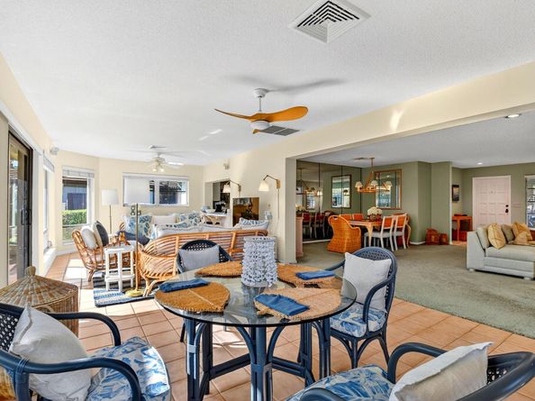 440 Pine Villa Drive, Atlantis FL 33462