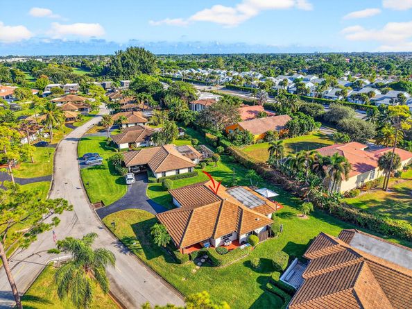 440 Pine Villa Drive, Atlantis FL 33462