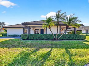 440 Pine Villa Drive, Atlantis FL 33462