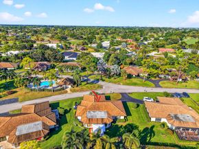 440 Pine Villa Drive, Atlantis FL 33462