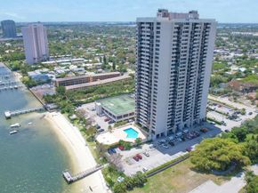 5600 N Flagler Drive 2802, West Palm Beach FL 33407