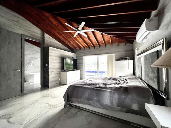 720 NE 28th Ave, Pompano Beach FL 33062