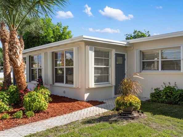 702 S 12th Street, Lantana FL 33462