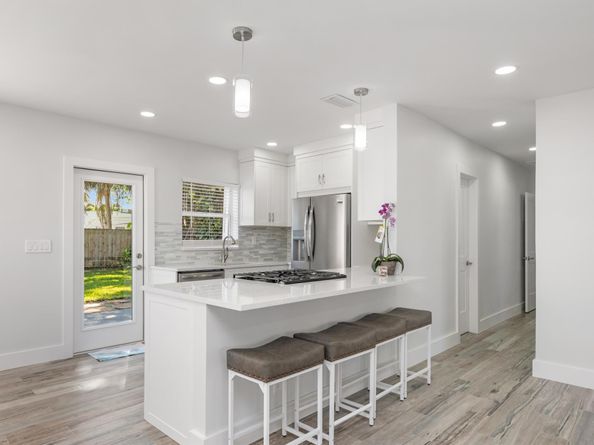 702 S 12th Street, Lantana FL 33462