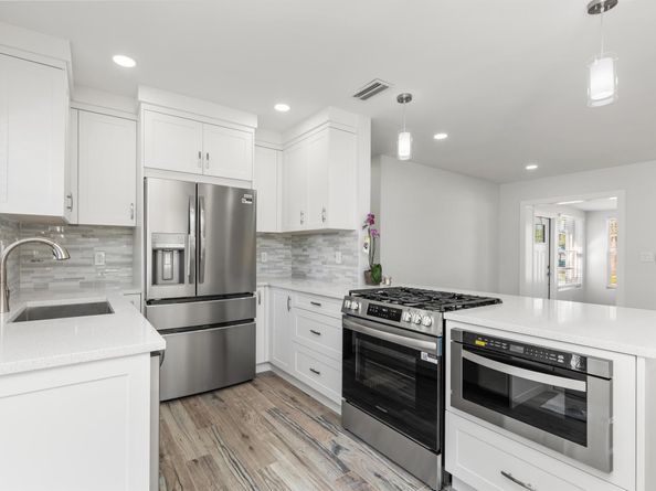 702 S 12th Street, Lantana FL 33462